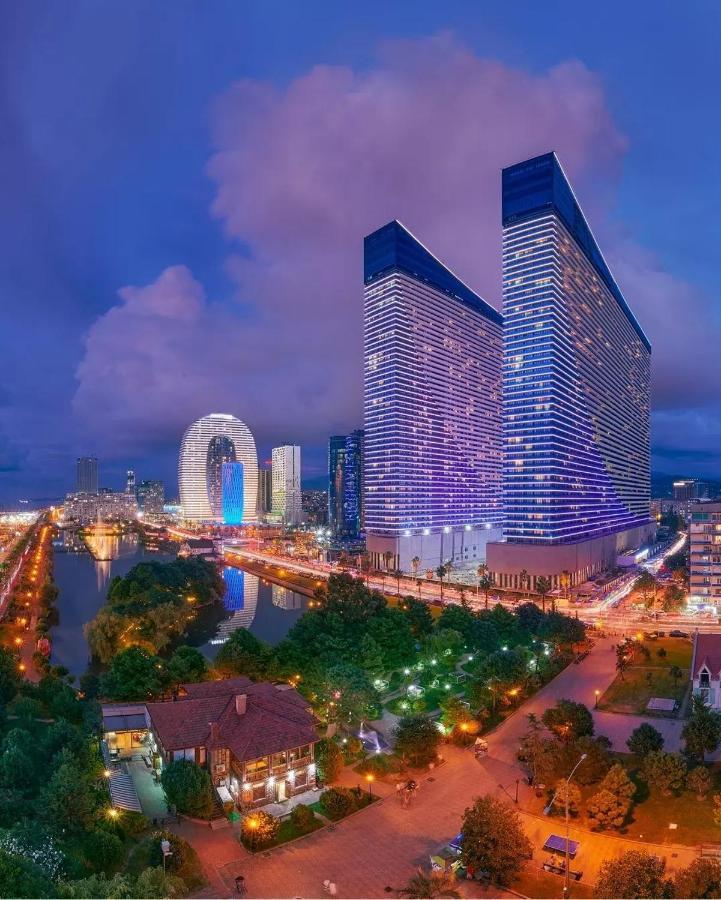 Апартаменты Orbi Батуми Экстерьер фото